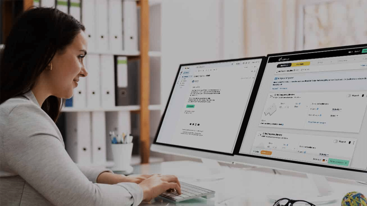 Laserhub Plattform Anfrage per E-Mail